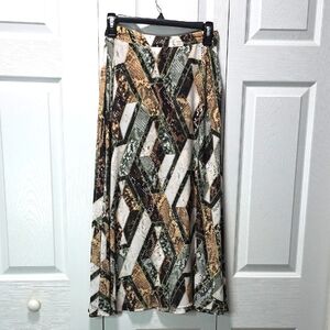 H&M Snake Print Geometric Midi Skirt Size: 2